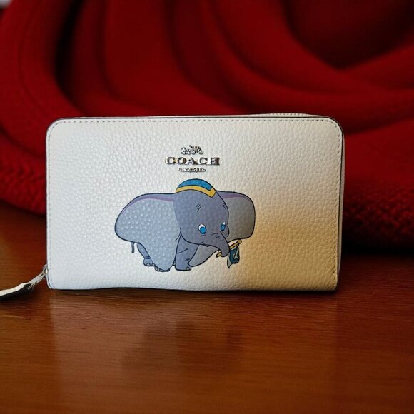 Disney Coach Dumbo Zip Wallet Ivory X Leather Accordion Long Wallet Logo Print - Picture 1 of 16